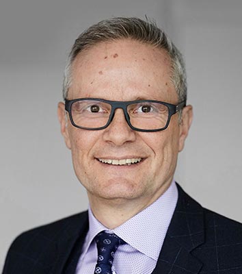 https://www.grassgroup.ch/wp-content/uploads/2024/05/Portrait_Schlaeppi_Andre_CF586916.jpg